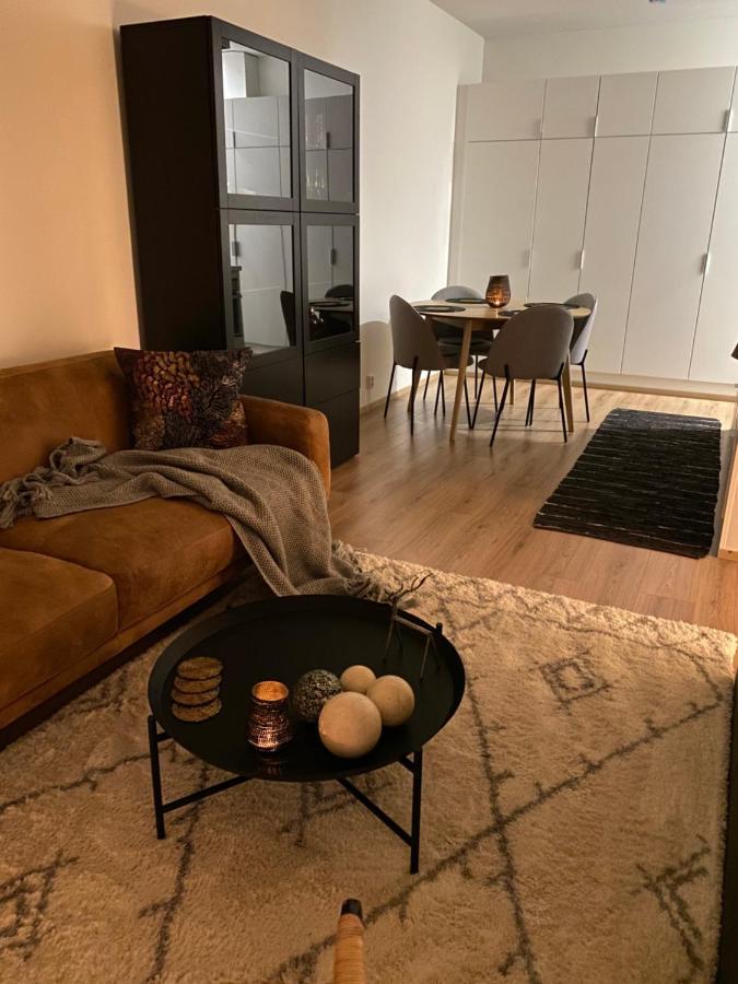 Amazing City Center Apartment โรวานิเอมิ ภายนอก รูปภาพ